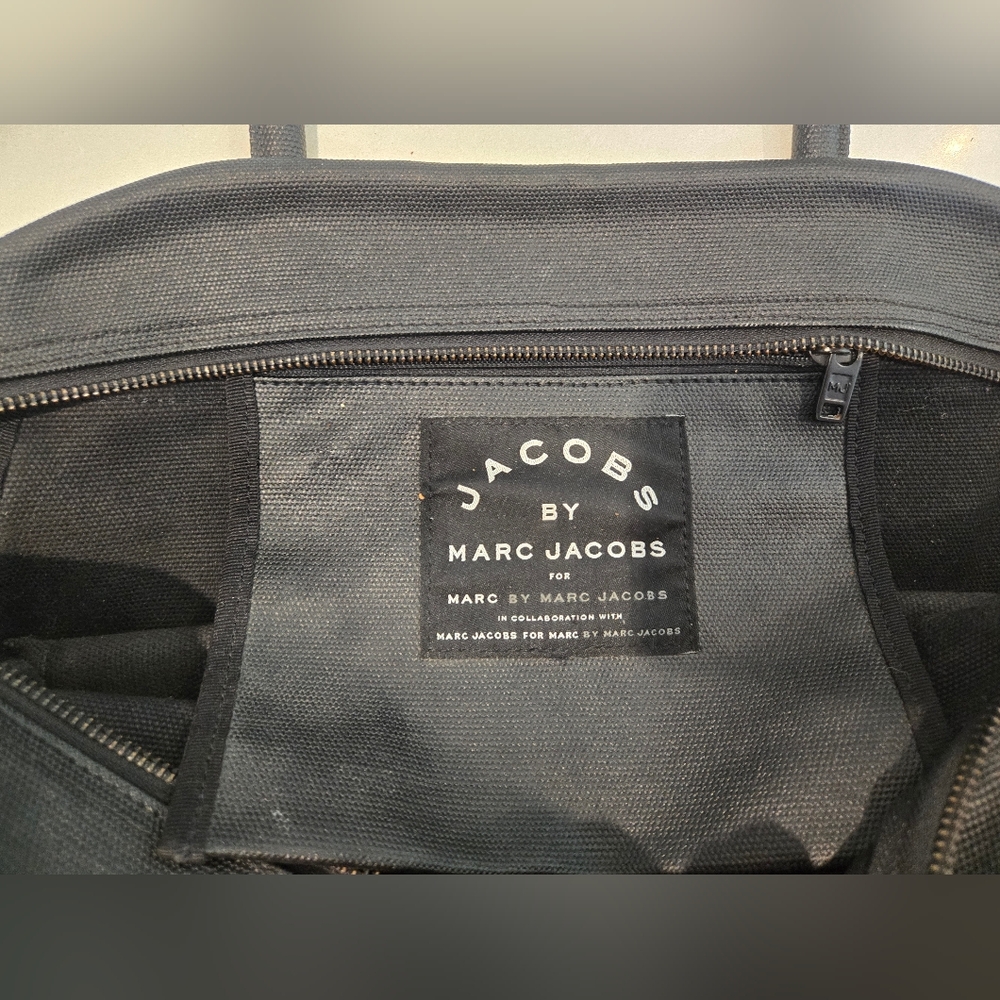 Marc By Marc Jacobs Bowling Bag Style Tote - Picture 4 of 6